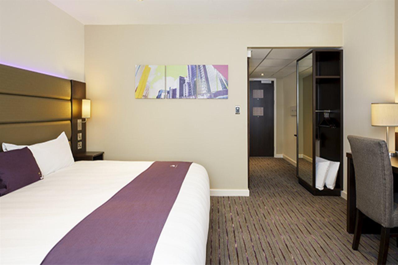 Premier Inn Premier Inn Weymouth Buitenkant foto