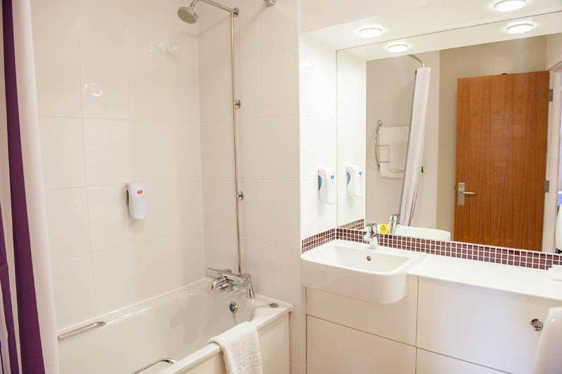 Premier Inn Premier Inn Weymouth Buitenkant foto